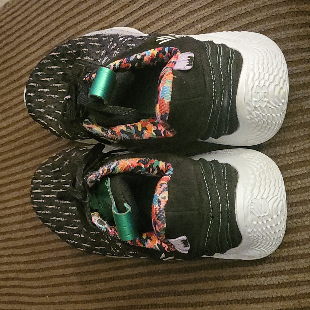 Under Armour.....Curry Sesame Street Line...... View 4